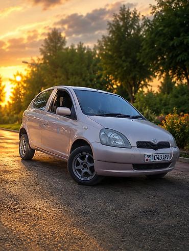 range rover 2006: Toyota Vitz: 2001 г., 0.9 л, Автомат, Бензин, Хэтчбэк — 1