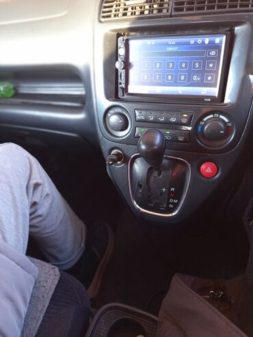 Honda: Honda Stream: 2002 г., 0.2 л, Автомат, Газ, Универсал — 7