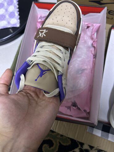 travis scott: Мужские кроссовки, 41, Nike, Новый, цвет - Коричневый, Самовывоз