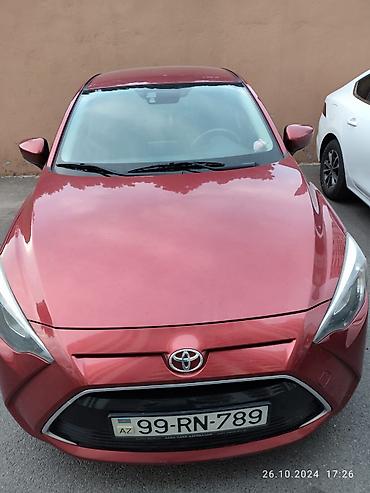 yaris masini: Toyota Yaris: 1.6 l | 2016 il Sedan — 1