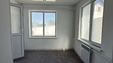 Продажа коттеджей и домов: Уй сатылат Г Бишкек С НОВОПАВЛОВКА Улица ворашилова 23 2этаж 6 — 8