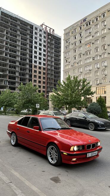 коробка передач на спринтер: BMW 540: 1993 г., 4.4 л, Механика, Бензин, Седан