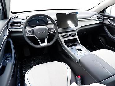 xrom diski: BYD Qin Plus: 1.6 l | 2025 il 5 km Sedan — 6
