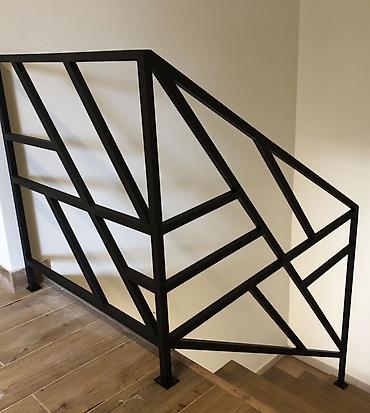 Готовые перила: Готовые перила, Материал: Металл, Для лестницы — 7