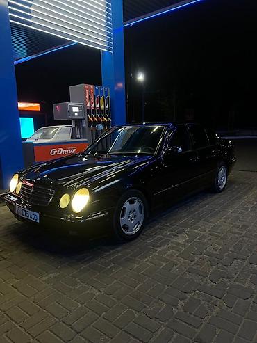 Mercedes-Benz: Mercedes-Benz E-Class: 2000 г., 3.2 л, Автомат, Дизель, Седан — 4
