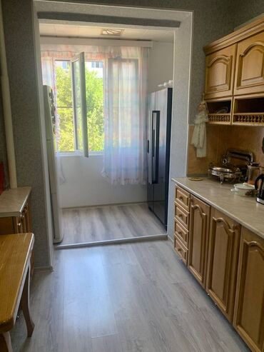 Köhnə tikili: Bakı, 4 otaqlı, Köhnə tikili, m. Xalqlar Dostluğu, 110 kv. m -da lalafo.az — 10 Köhnə tikili: Bakı, 4 otaqlı, Köhnə tikili, m. Xalqlar Dostluğu, 110 kv. m — 10