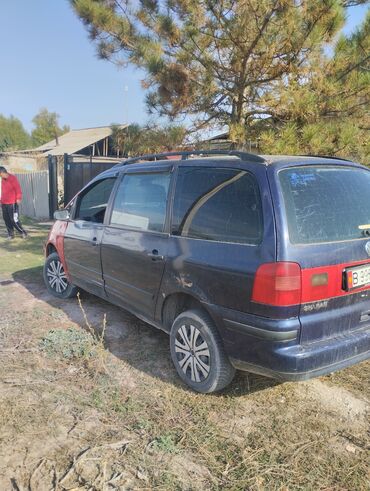 Volkswagen: Volkswagen Volksbus: 2001 г., 2 л, Бензин, Минивэн — 2