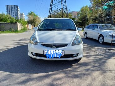 Honda: Honda Fit: 2006 г., 1.3 л, Вариатор, Бензин, Хэтчбэк