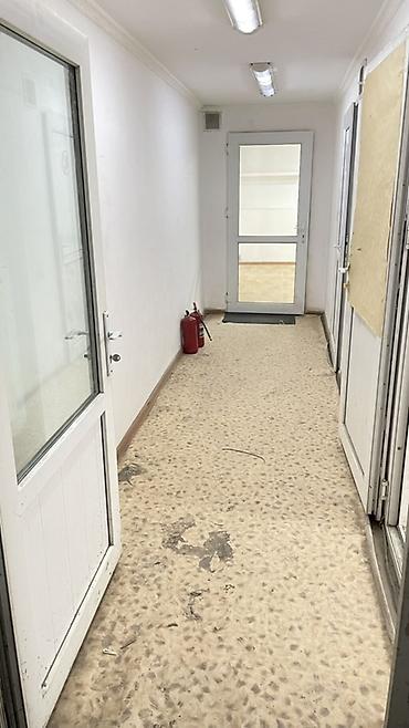 квартира 2 к: Сдаю Офис целиком: Сдаю Пункт выдачи заказов, 42 м², С ремонтом, Первая линия, С отдельным входом — 3