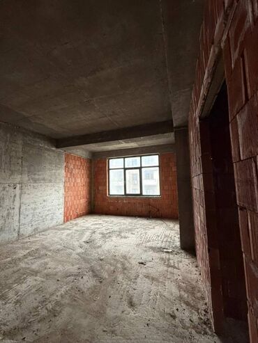 Yeni tikili: Bakıxanov qəs., 4 otaqlı, Yeni tikili, m. Neftçilər, 131 kv. m — 4