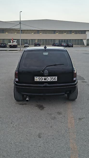 opel stra: Avtomobil: Opel Corsa B (5 qapı, hetçbek) Rəng: Qara, tam qara üslub — 3