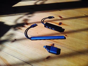 modem internet: USB Hublar (biri ancaq çoxlu USB üçün, digəri isə həm USB həm də — 1