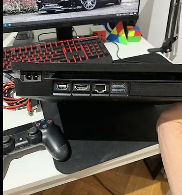kais za ves masinu: PlayStation 4 Slim konzola (crna) sa dodatnom opremom i igrama. 2 — 2