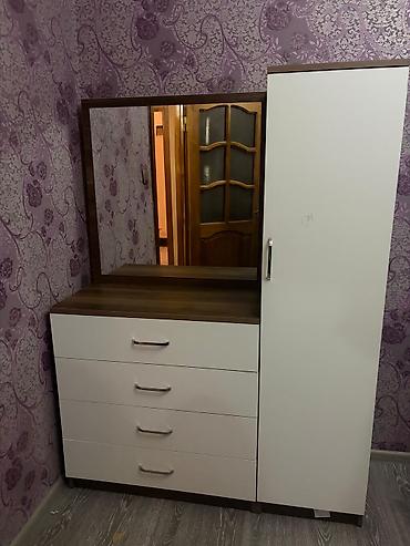 paltar dolabi: Yeni, Güzgülü, Azərbaycan — 2