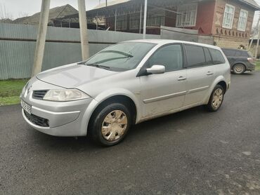 şevralet maşın: Renault Megane: 1.5 l | 2006 il 270000 km Universal