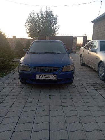 хундай агенте: Hyundai Accent: 2003 г., 1.5 л, Механика, Газ, Седан