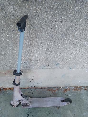 sklopivi tronožac: Trotinet na 2 tocka podesiva visina volana na sklapanje, u dobrom — 3