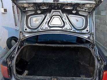 Audi: Audi 100: 1990 г., 2 л, Механика, Бензин, Седан — 10