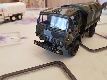 diorama: Kolleksiya üçün model yük maşınları dəsti - Miqyas: təxmini 1:43/1:50 — 9