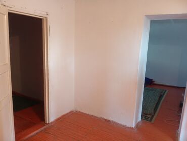 Продажа квартир: 4 комнаты, 150 м², 1 этаж, Старый ремонт — 12