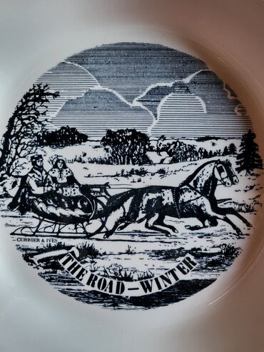 Činije: Cinija nova Currier -- Ives zima na putu iz 70ih. Univerzalna na lalafo.rs — 2 Činije: Cinija nova Currier -- Ives zima na putu iz 70ih. Univerzalna — 2