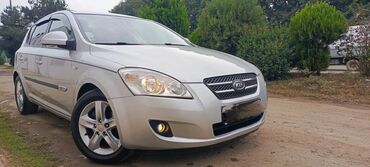 Motonəqliyyat: Kia Ceed: 1.6 l | 2007 il Hetçbek