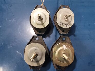 Auto delovi: Nosac motora predni bocni desni Lada . Novo. Originalno. Ruske — 3