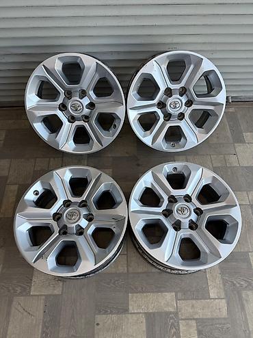 Диски: Литые Диски R 17 Toyota, Комплект, отверстий - 6, Б/у — 2