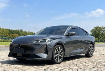 где взять авто в рассрочку: Changan Eado: 2024 г., 1.5 л, Автомат, Бензин, Седан