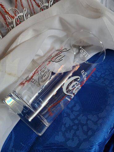 Čaše: Case nove Coca Cola vintaz Namacke. Komada. 6 — 15