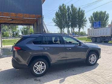 прадо 78: Toyota RAV4: 2019 г., 2.5 л, Автомат, Бензин, Кроссовер — 2