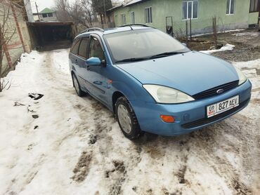 Ford: Ford Focus: 2001 г., 1.6 л, Механика, Бензин, Универсал