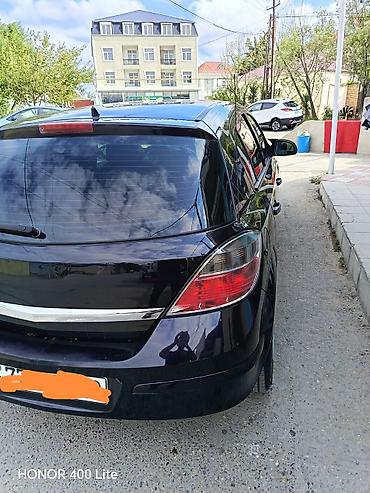 avtobuslar satisi: Salam Opel Astra H hatchback 1.4 mator vurug udar yoxdu bez kraska — 2