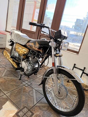 маленький мотоцикл: Классикалык Honda, 125 куб. см, Бензин, Чоңдор үчүн, Жаңы