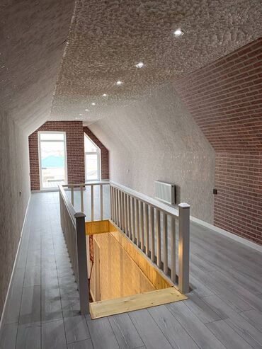 Uzunmüddətli kirayə mənzillər: Xəzər rayonu, Mərdəkan qəsəbəsinda, Dəniz yolundan 400 metr aralıda, 4 — 7