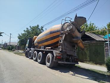 цементовоз хово: Бетономешалка, Volvo, более 14 м3 — 2