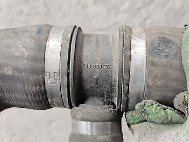 Трубки, патрубки, шланги: Патрубок Mercedes-Benz 2001 г., Б/у, Оригинал, Германия — 7