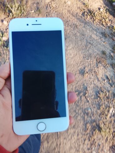 сломаные телефоны: IPhone 8, Б/у, Белый, 80 %