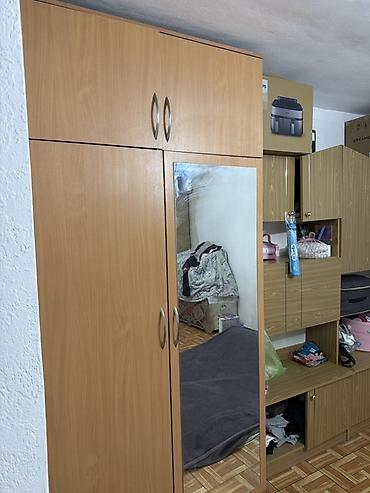 Шкаф для одежды и хранения белья с зеркалом на фасаде. Подходит для at lalafo.kg Шкаф для одежды и хранения белья с зеркалом на фасаде. Подходит для