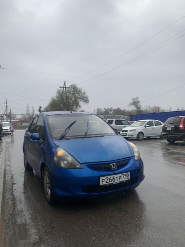 Honda: Honda Fit: 2002 г., 1.3 л, Вариатор, Бензин