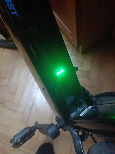 Elektrik velosipedlər: İşlənmiş Elektrik velosipedi 26", sürətlərin sayı: 7, 350-500 Vt, Ünvandan götürmə — 1
