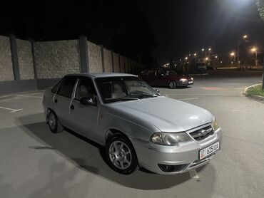 я ищу лада приора: Daewoo Nexia: 2010 г., 1.5 л, Механика, Бензин, Седан