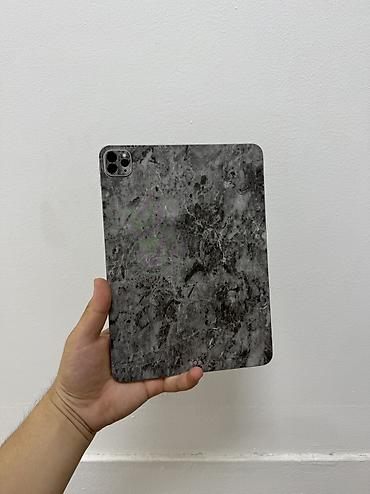 Планшеты: Планшет, Apple, память 128 ГБ, 10" - 11", Wi-Fi, Б/у, Детский цвет - Серебристый — 1
