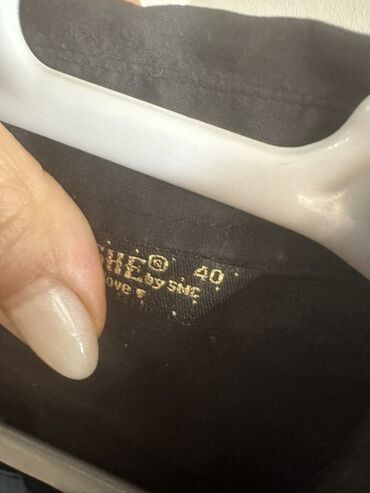 Dəstlər, kostyumlar: Qadın geyim dəsti -geyimlerin her biri 5 manatdl cox yaxsl — 56