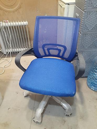 stul ofis: Ofis kreslosu – mavi rəng - Ergonomik dizayn: mesh (tor) kürəklik — 2