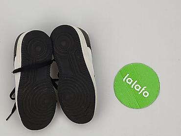 dresy w golebie: Buty sportowe 30, Używany — 3