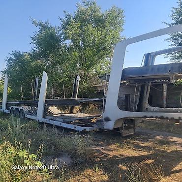 Автовоз-полуприцеп Лор 2006г для перевозки легковых автомобилей