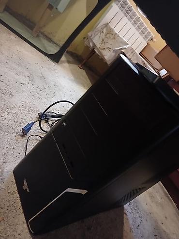 stolustu ventilyator: Kompyuter dəsti Tərkib: - Sistem bloku (ATX korpus): arxa paneldə 4x — 4