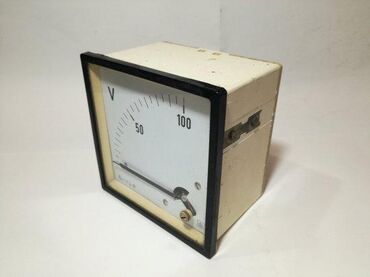 Ostali uređaji: Ugradni instrument voltmetar do 100V DC jednosmerne struje U ponudi — 9