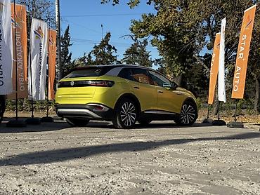подлокотник для матиз: Volkswagen ID.4: 2022 г., Автомат, Электромобиль, Кроссовер — 2